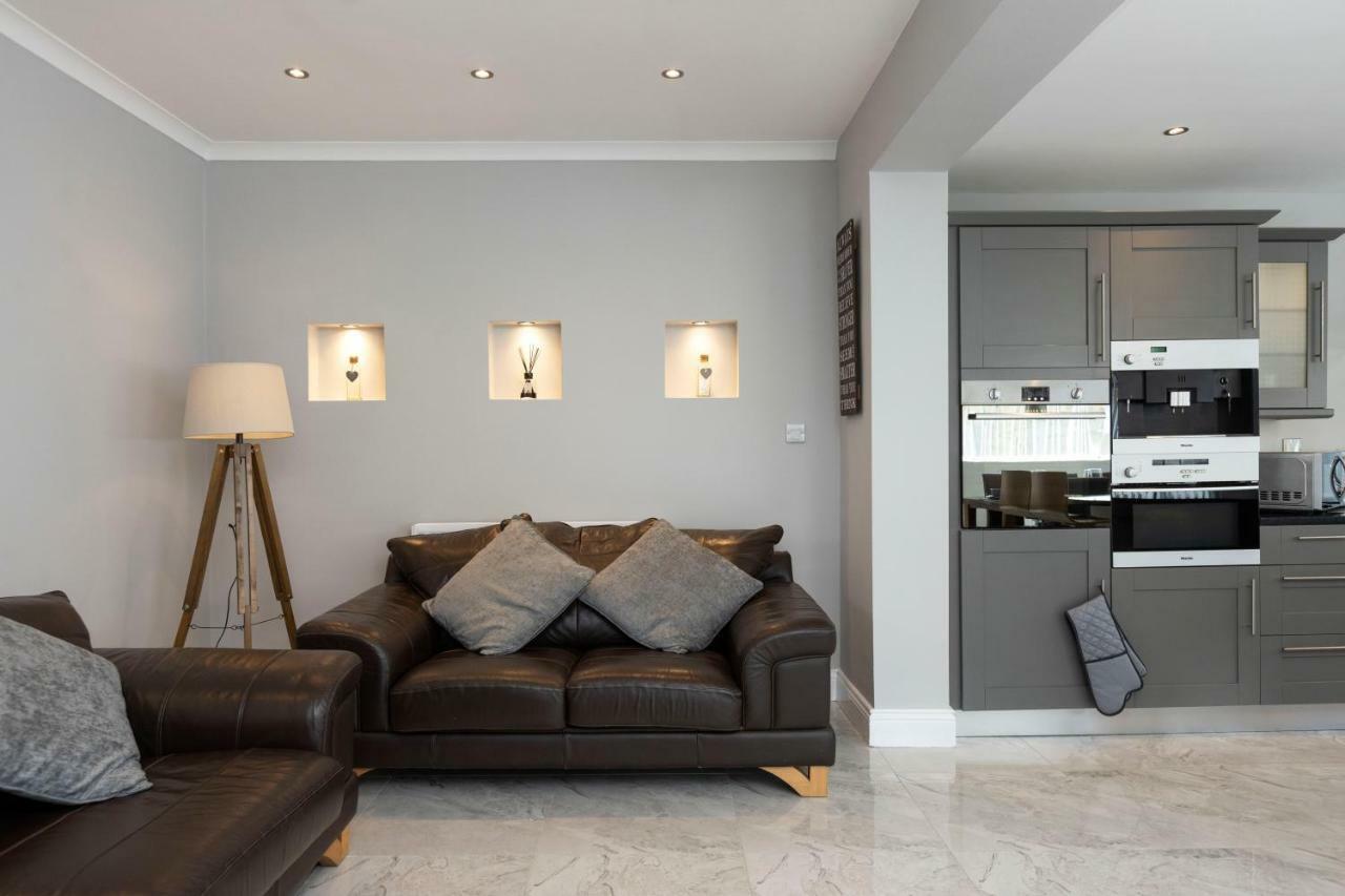 Chestnut House, Beautiful, Spacious & Comfortable Belfast Dış mekan fotoğraf